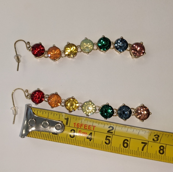 NWOT RAINBOW CRYSTAL DROP EARRINGS - Picture 3 of 4